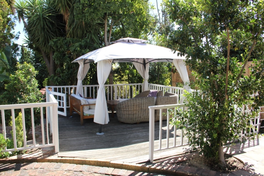 To Let 2 Bedroom Property for Rent in Rome Glen Western Cape